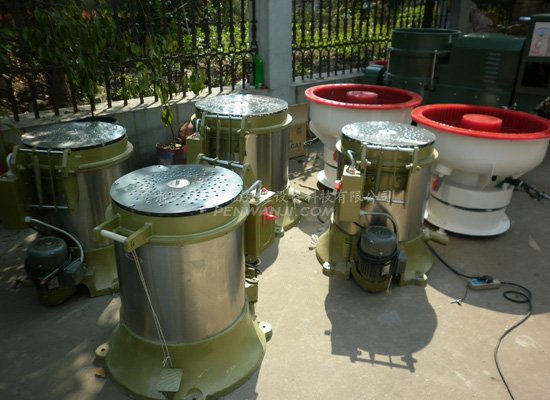 離心機等設備備貨調(diào)試