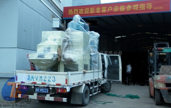 設(shè)備裝車圖2