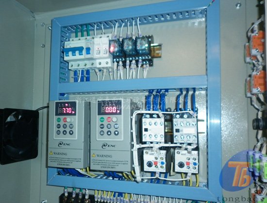 電源控制箱