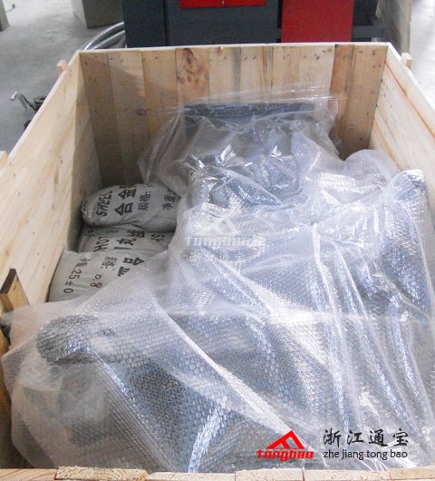 拋丸機(jī)使用的合金鋼丸